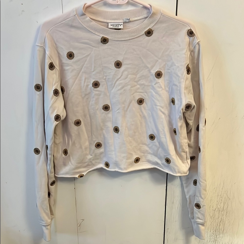 🌻 Mighty Fine Cream Cropped Sweatshirt with Floral Embroidery 🌻